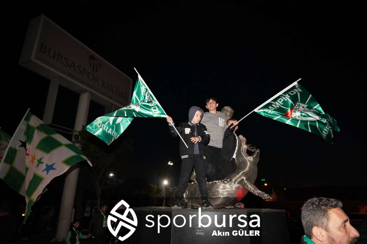 BURSASPOR ŞAMPİYONLUK KUTLAMASI