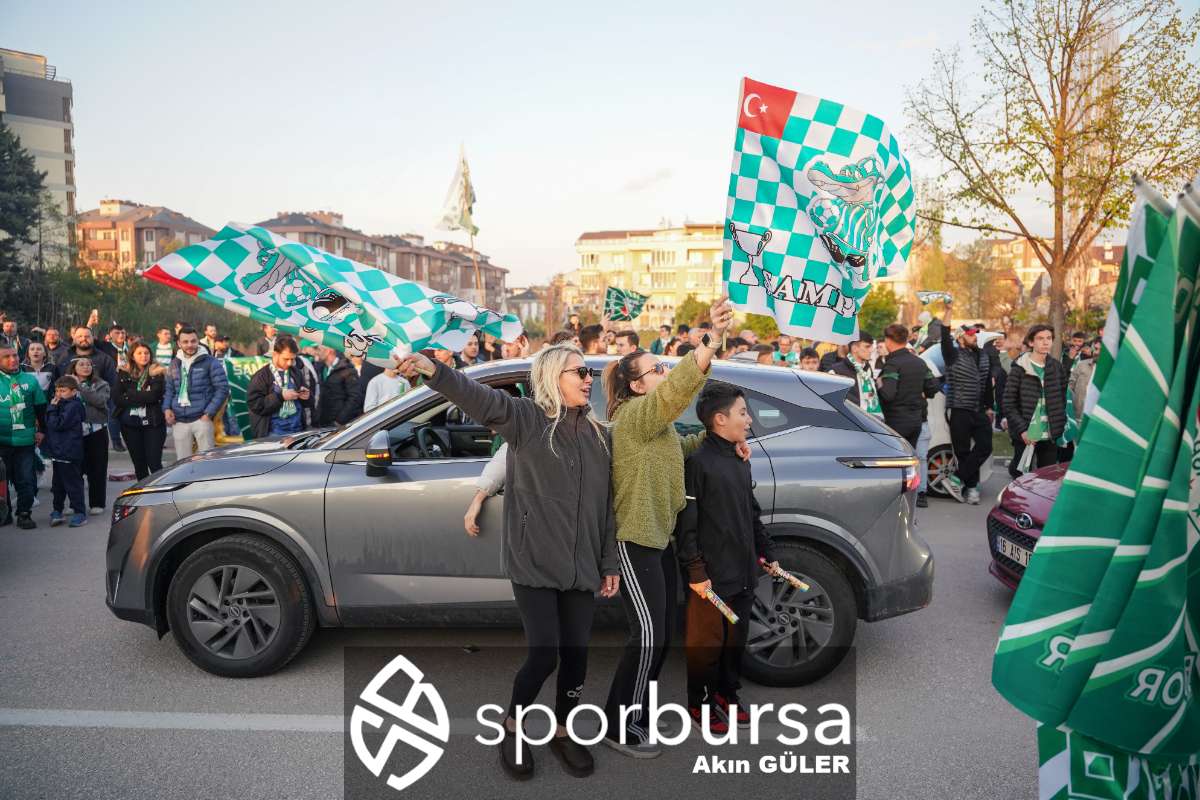 BURSASPOR ŞAMPİYONLUK KUTLAMASI