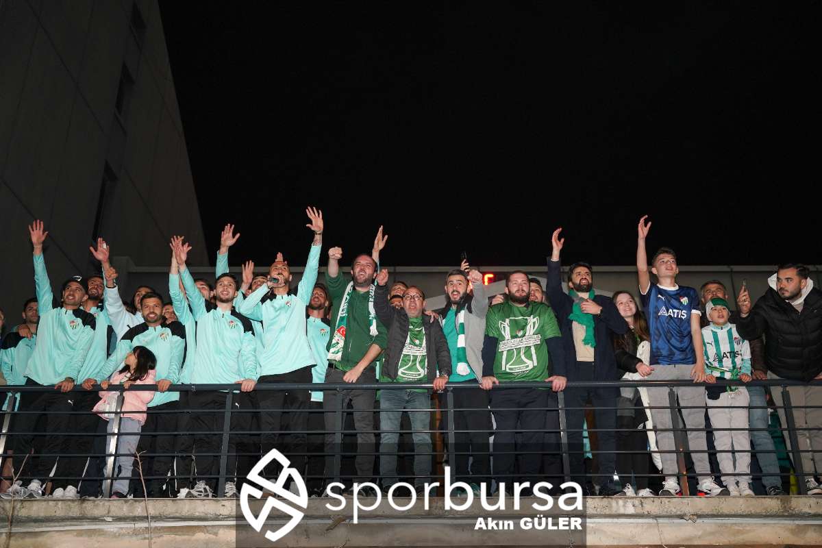 BURSASPOR ŞAMPİYONLUK KUTLAMASI