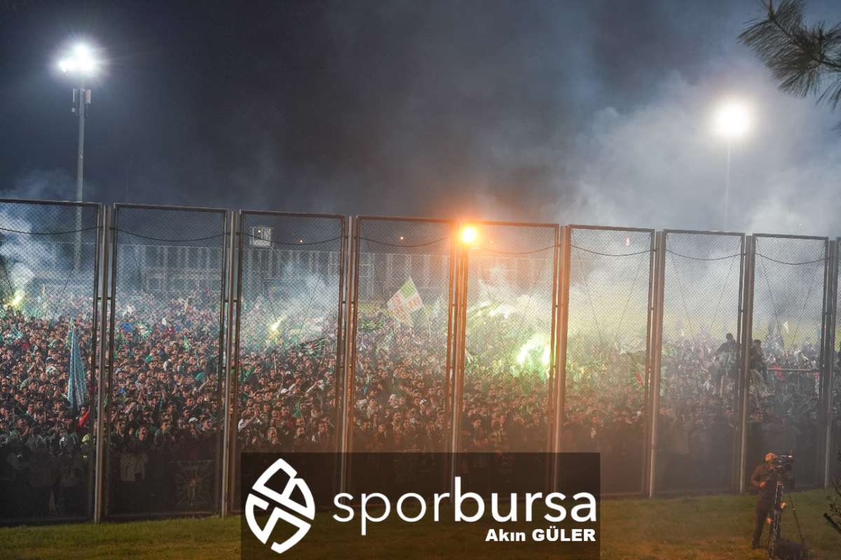 BURSASPOR ŞAMPİYONLUK KUTLAMASI