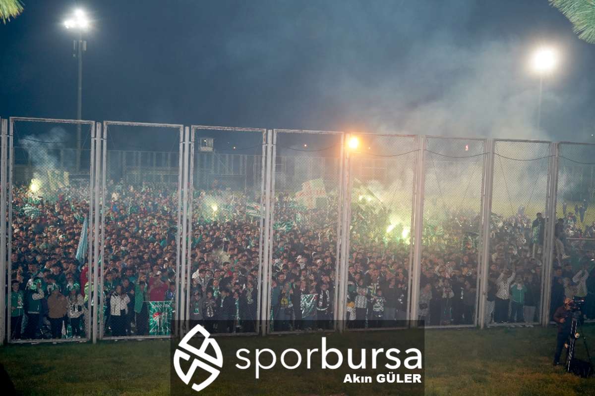 BURSASPOR ŞAMPİYONLUK KUTLAMASI