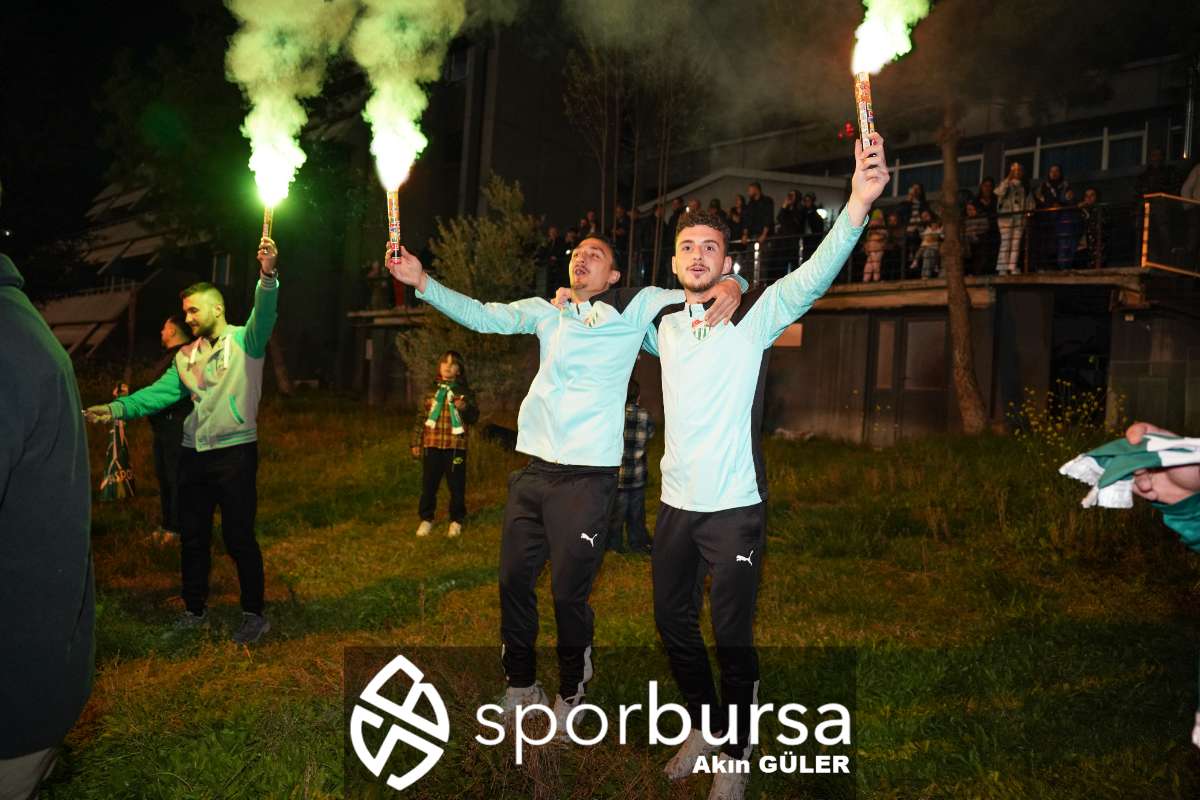BURSASPOR ŞAMPİYONLUK KUTLAMASI