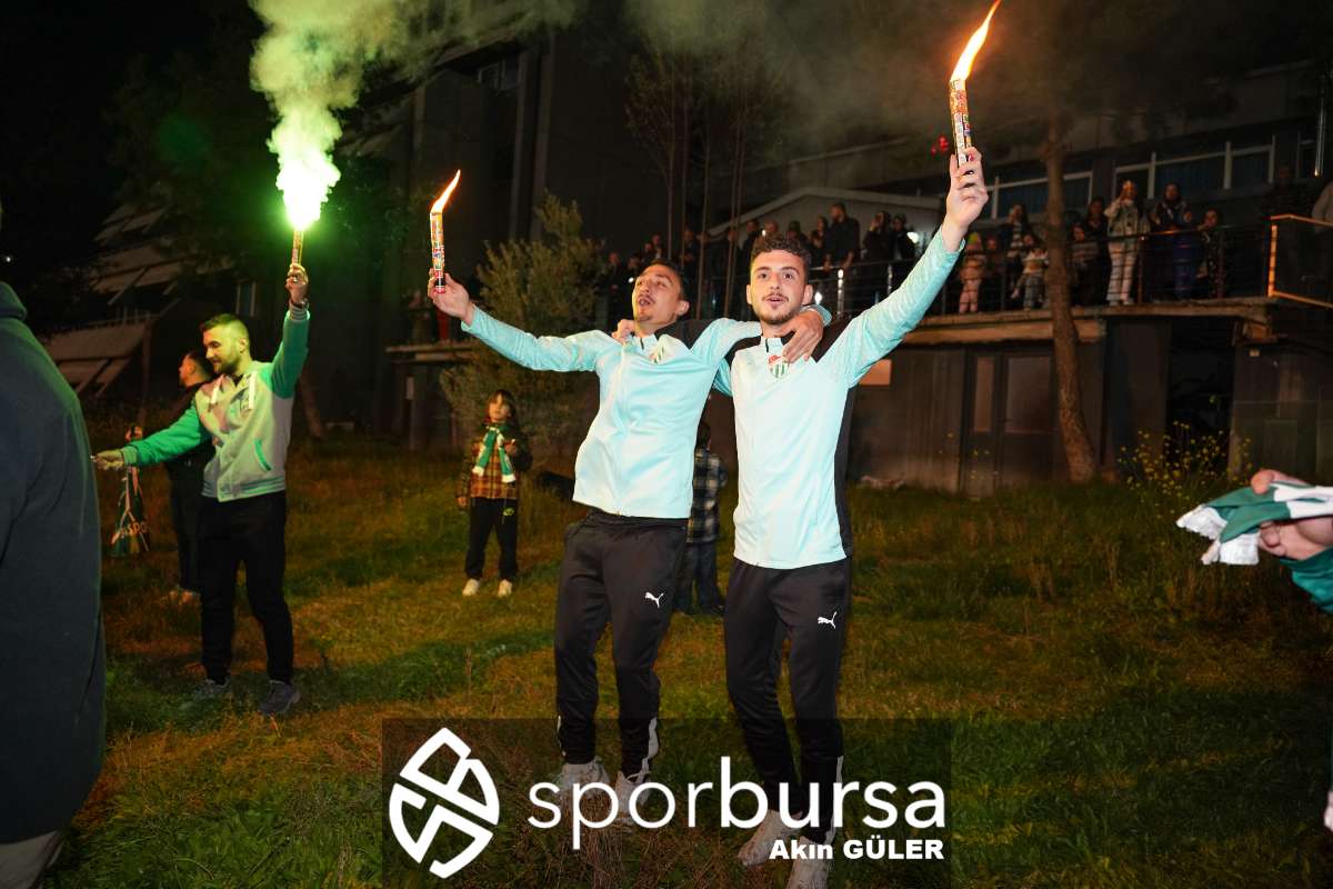 BURSASPOR ŞAMPİYONLUK KUTLAMASI