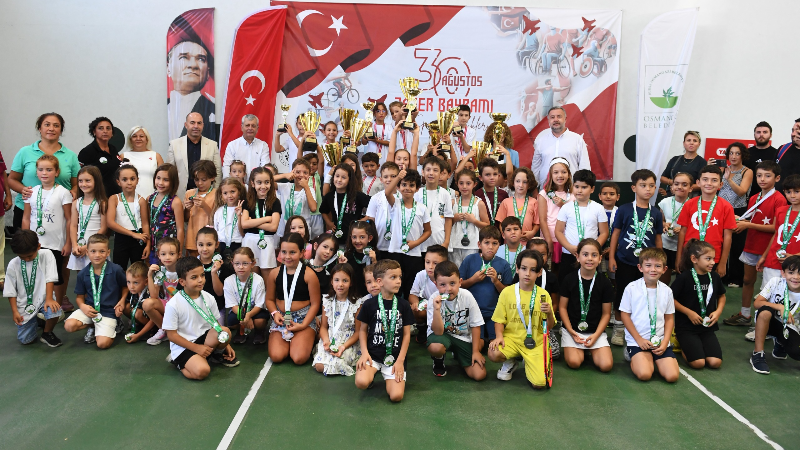 Minik raketlerin kupa heyecanı