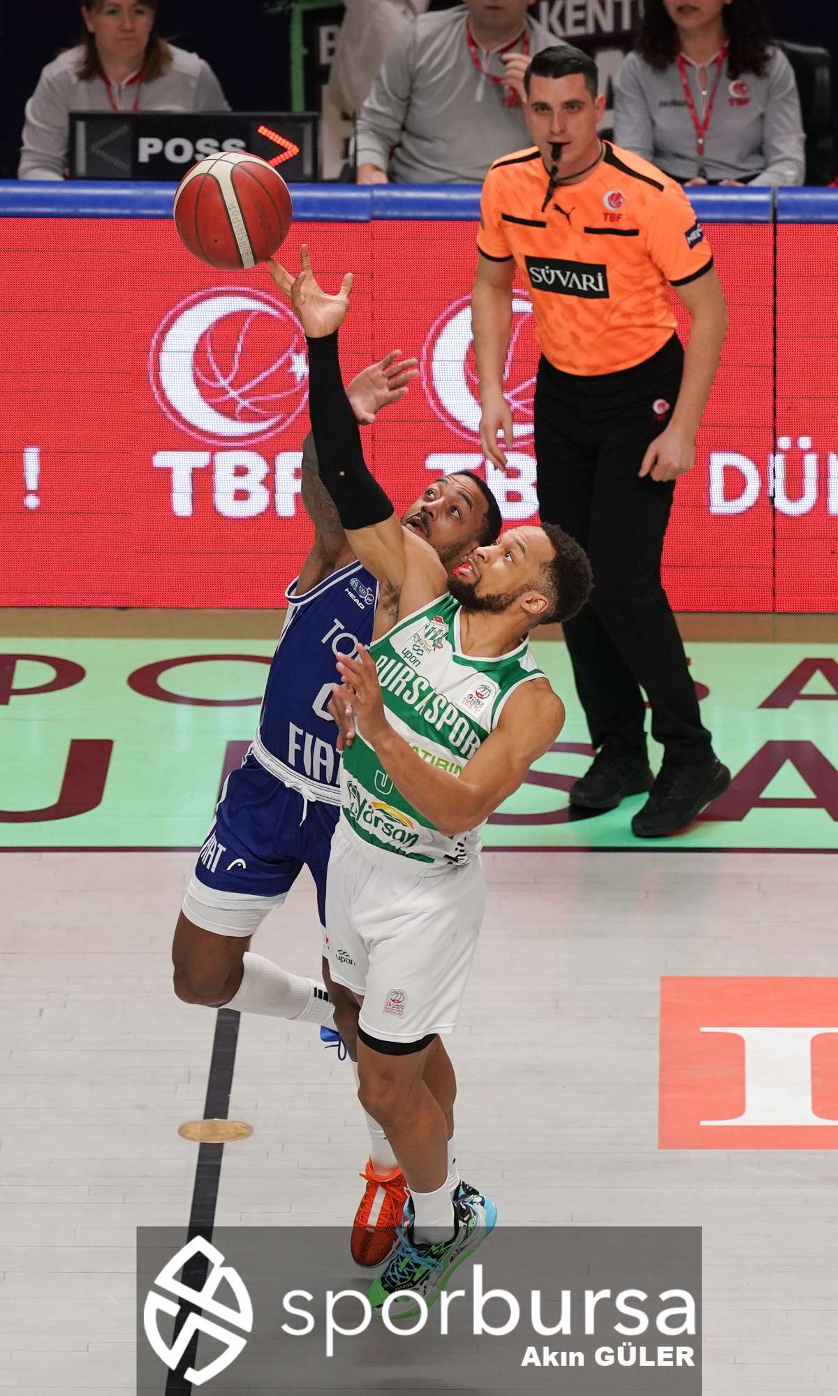 POTADA BURSA DERBİSİNDE BURSASPOR YÖRSAN TOFAŞ'I 98-93 MAĞLUP ETTİ