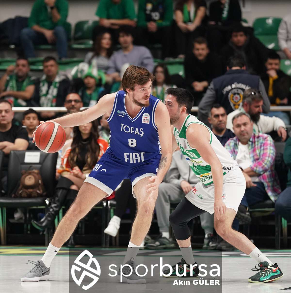 POTADA BURSA DERBİSİNDE BURSASPOR YÖRSAN TOFAŞ'I 98-93 MAĞLUP ETTİ