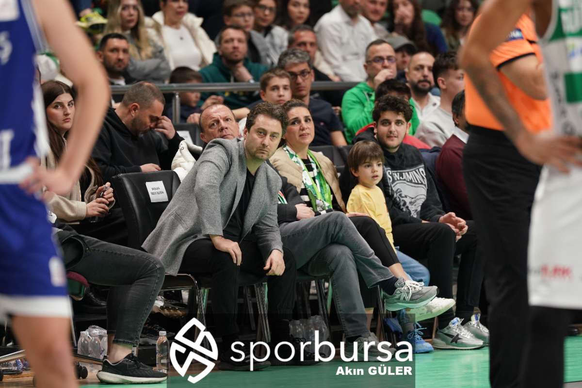 POTADA BURSA DERBİSİNDE BURSASPOR YÖRSAN TOFAŞ'I 98-93 MAĞLUP ETTİ