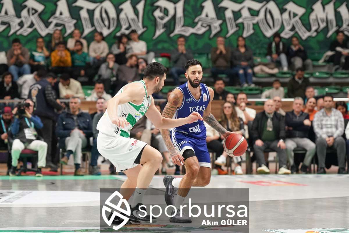 POTADA BURSA DERBİSİNDE BURSASPOR YÖRSAN TOFAŞ'I 98-93 MAĞLUP ETTİ