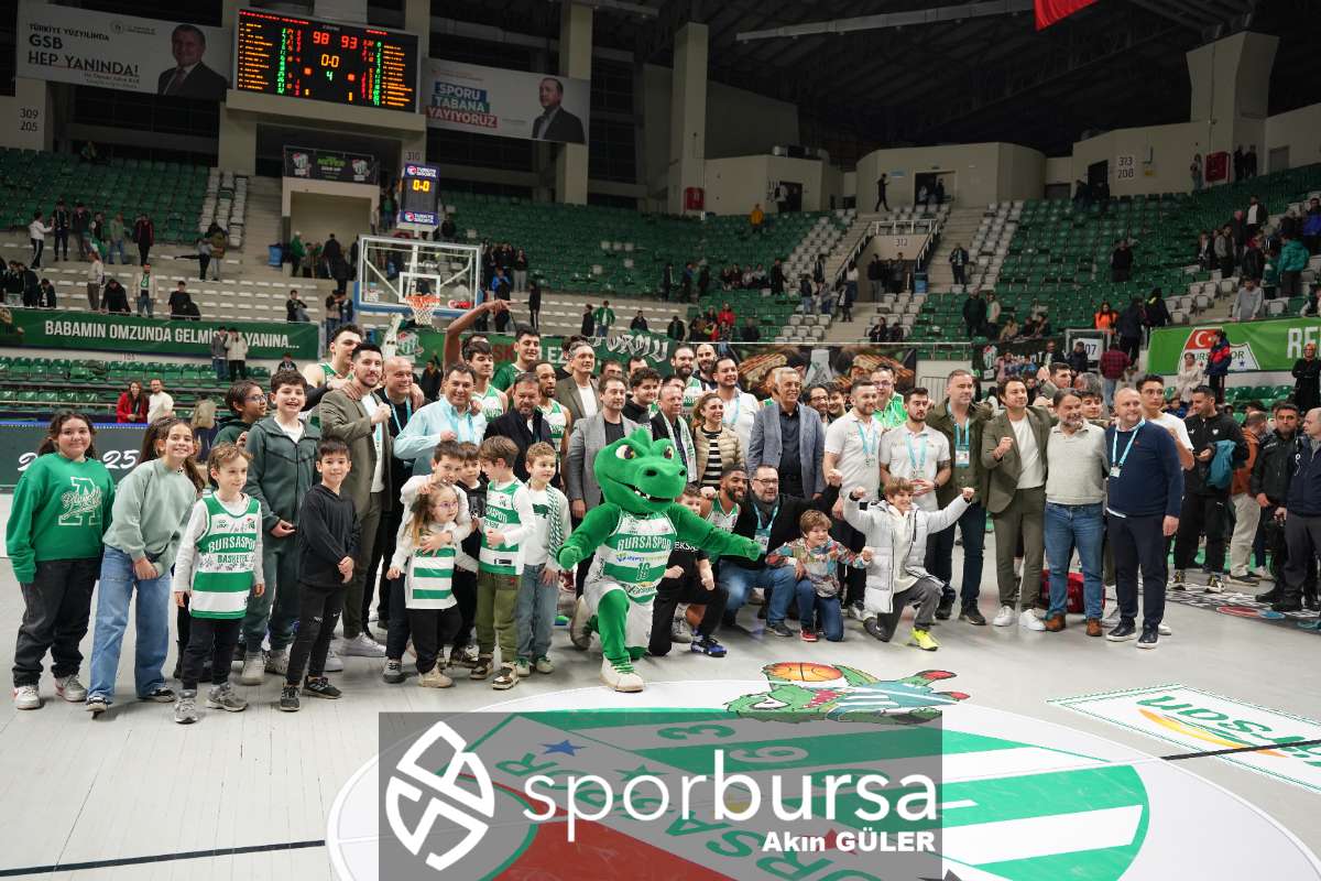 POTADA BURSA DERBİSİNDE BURSASPOR YÖRSAN TOFAŞ'I 98-93 MAĞLUP ETTİ