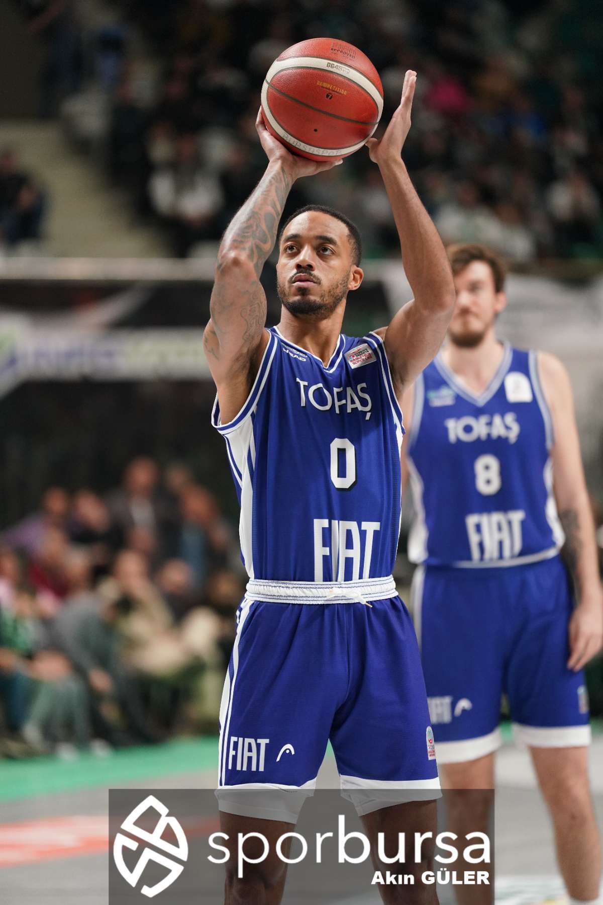 POTADA BURSA DERBİSİNDE BURSASPOR YÖRSAN TOFAŞ'I 98-93 MAĞLUP ETTİ