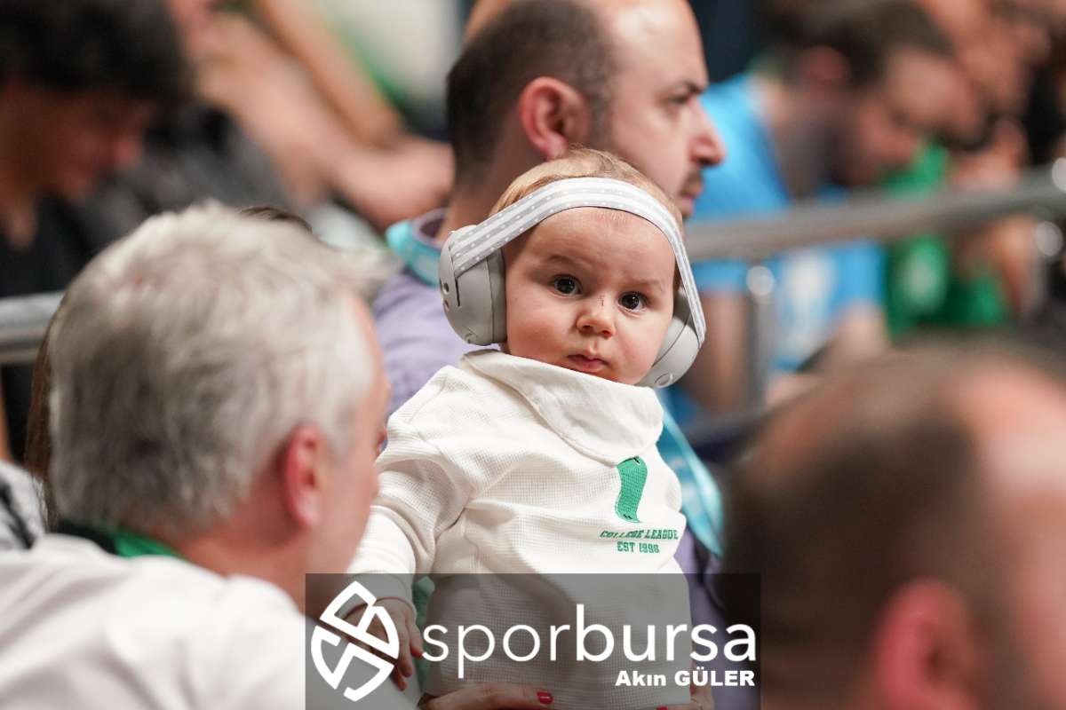 BURSASPOR YÖRSAN - BEŞİKTAŞ FİBABANKA MAÇ FOTOĞRAFLARI