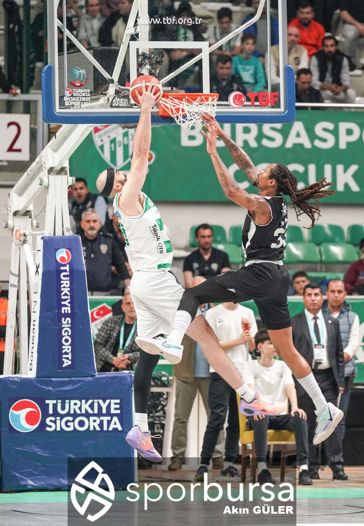 BURSASPOR YÖRSAN - BEŞİKTAŞ FİBABANKA MAÇ FOTOĞRAFLARI