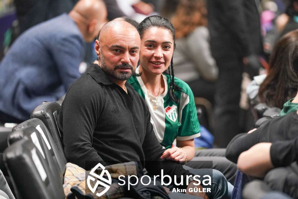 BURSASPOR YÖRSAN - BEŞİKTAŞ FİBABANKA MAÇ FOTOĞRAFLARI