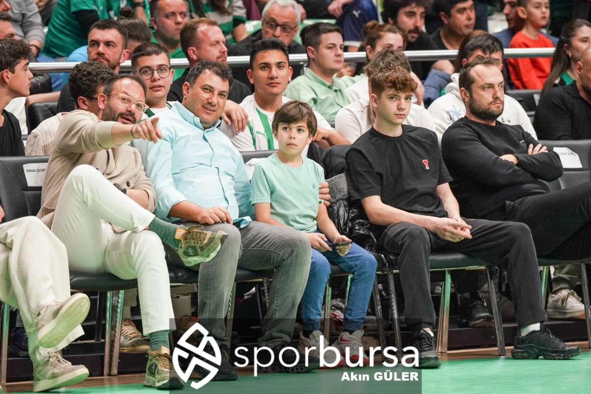 BURSASPOR YÖRSAN - BEŞİKTAŞ FİBABANKA MAÇ FOTOĞRAFLARI