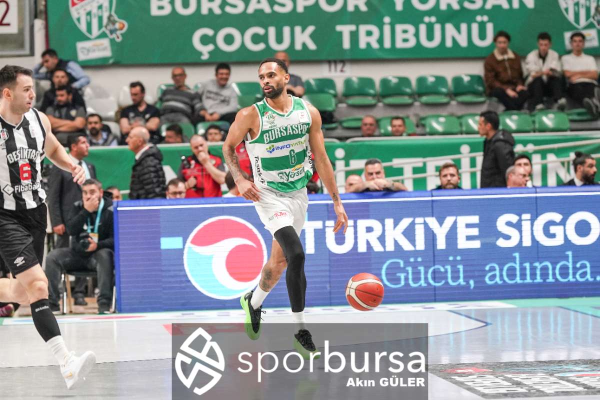 BURSASPOR YÖRSAN - BEŞİKTAŞ FİBABANKA MAÇ FOTOĞRAFLARI