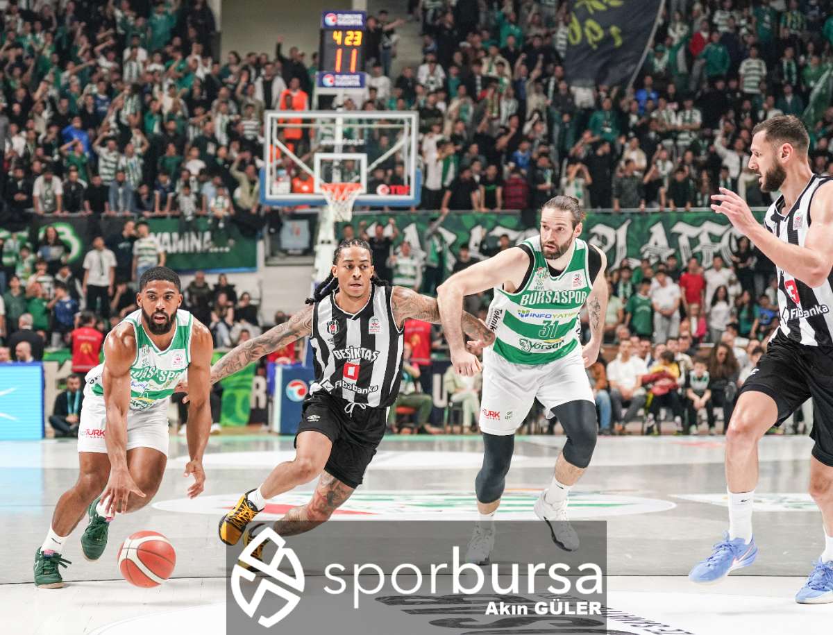 BURSASPOR YÖRSAN - BEŞİKTAŞ FİBABANKA MAÇ FOTOĞRAFLARI