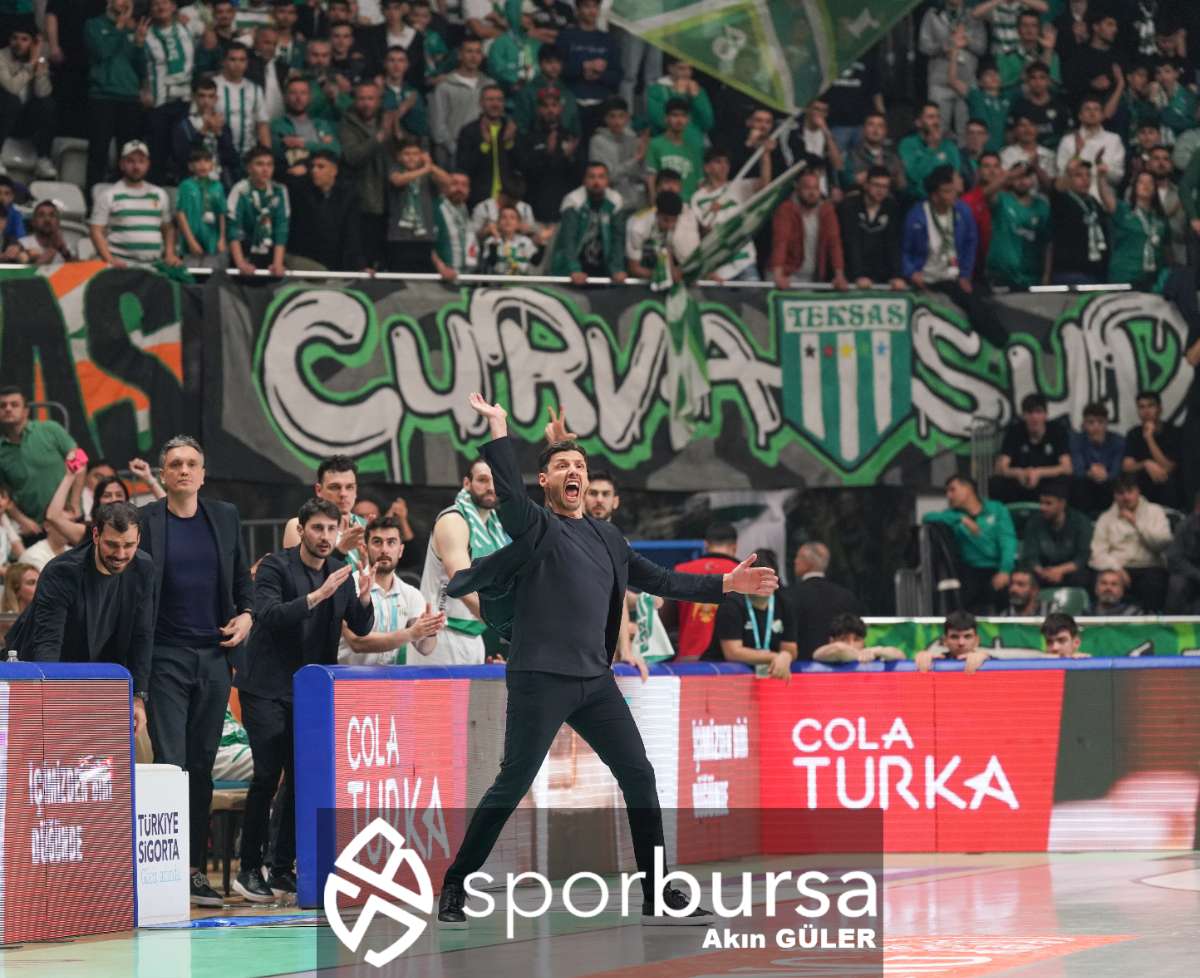 BURSASPOR YÖRSAN - BEŞİKTAŞ FİBABANKA MAÇ FOTOĞRAFLARI