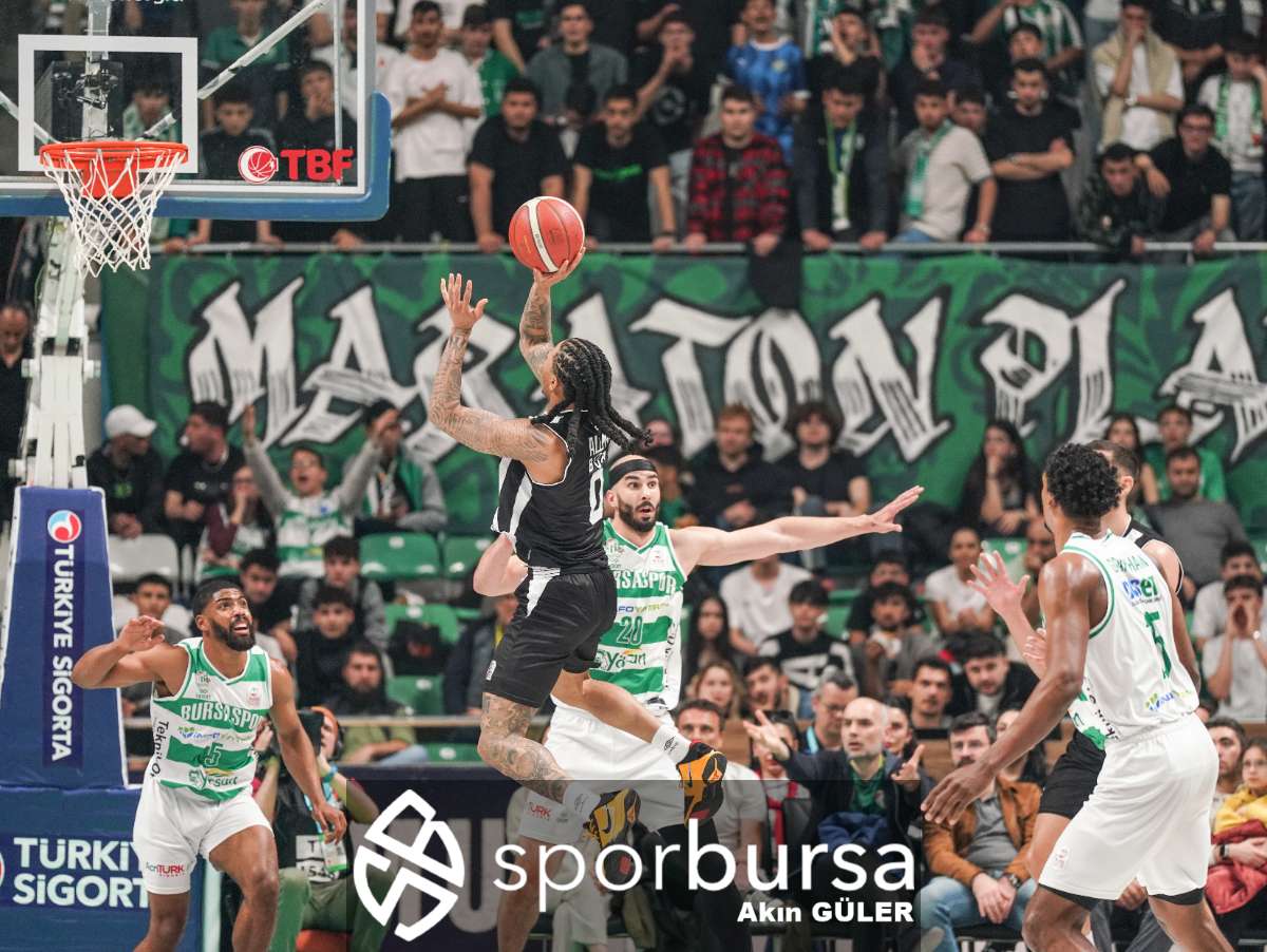 BURSASPOR YÖRSAN - BEŞİKTAŞ FİBABANKA MAÇ FOTOĞRAFLARI