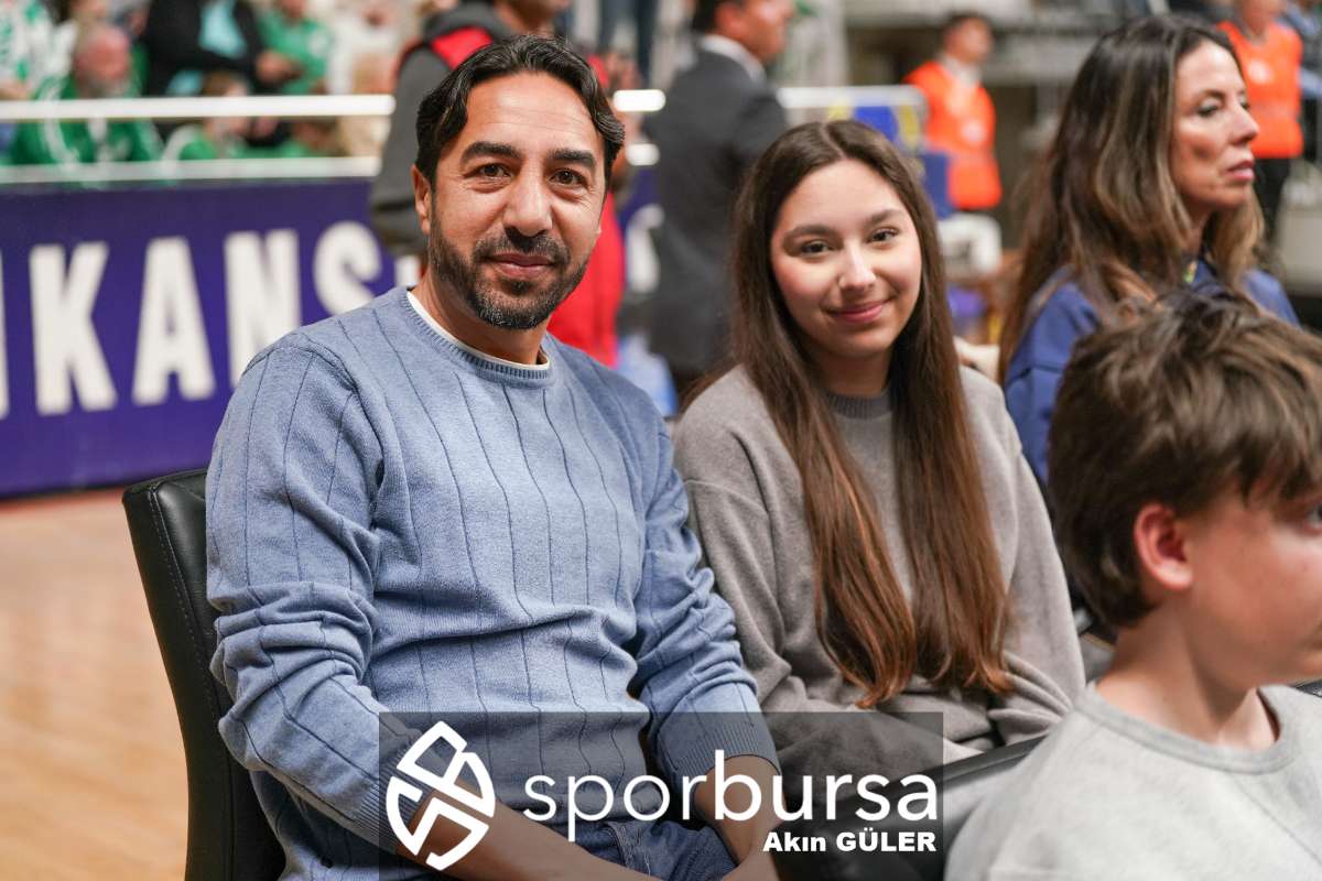 BURSASPOR YÖRSAN - BEŞİKTAŞ FİBABANKA MAÇ FOTOĞRAFLARI