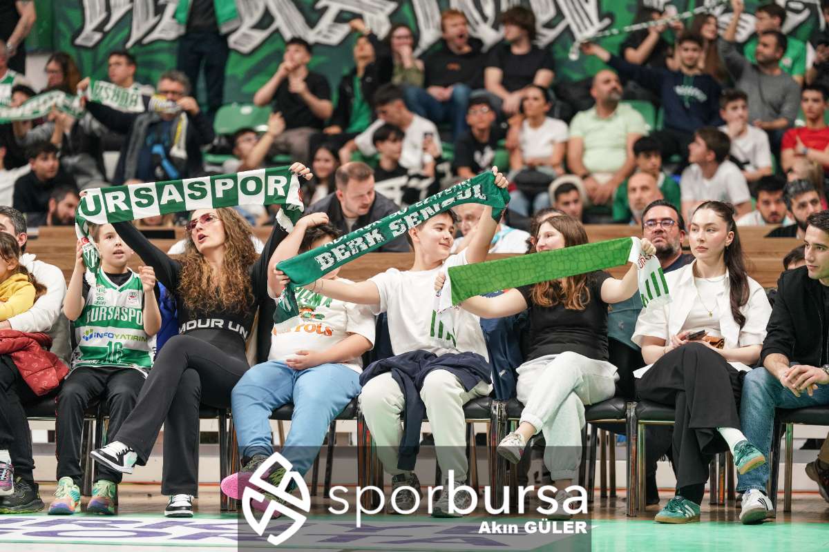 BURSASPOR YÖRSAN - BEŞİKTAŞ FİBABANKA MAÇ FOTOĞRAFLARI