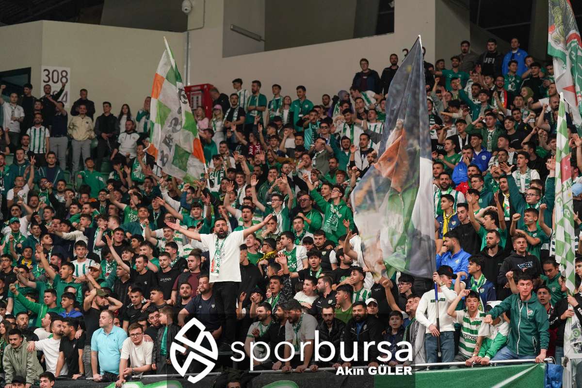 BURSASPOR YÖRSAN - BEŞİKTAŞ FİBABANKA MAÇ FOTOĞRAFLARI