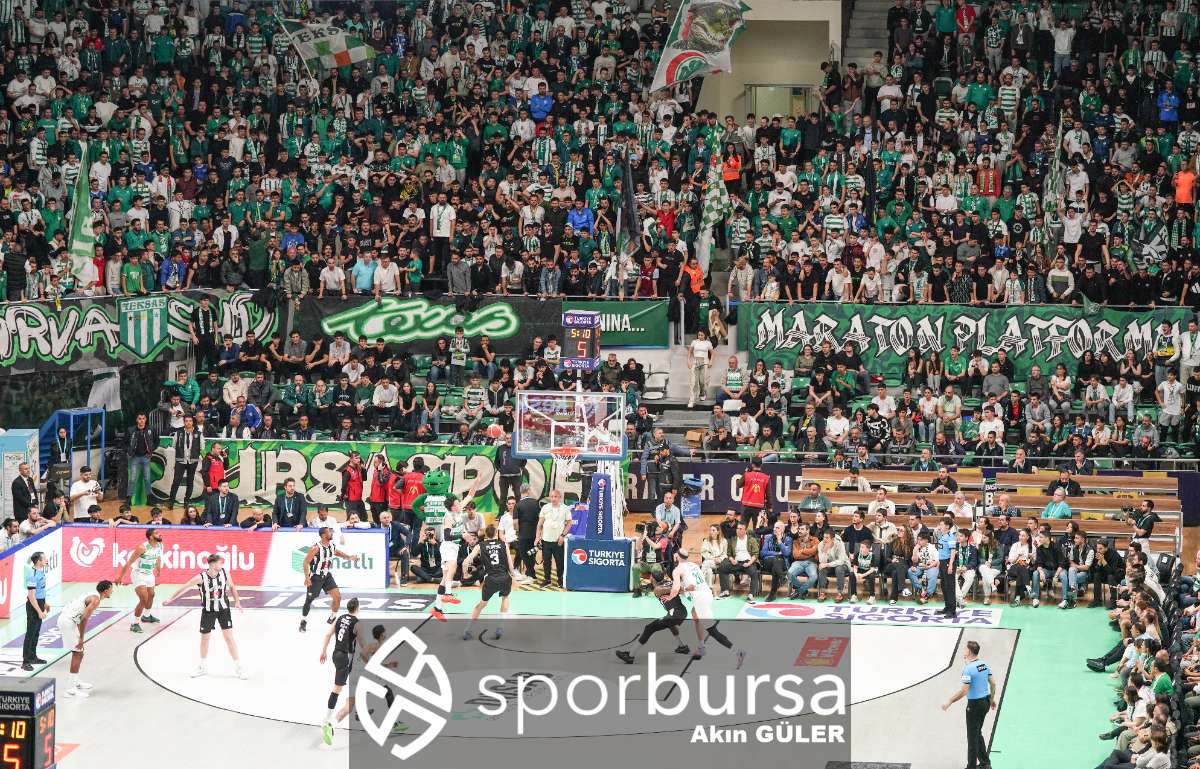BURSASPOR YÖRSAN - BEŞİKTAŞ FİBABANKA MAÇ FOTOĞRAFLARI