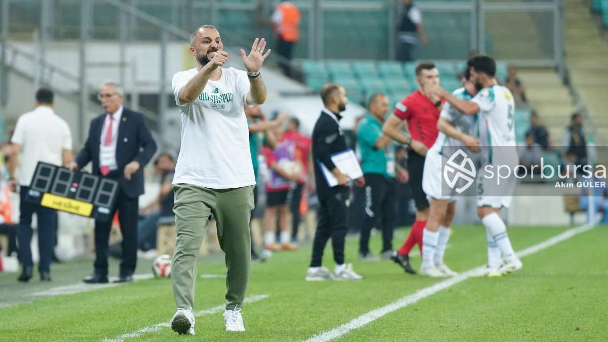 BURSASPOR - SÖĞÜTSPOR MAÇ FOTOĞRAFLARI