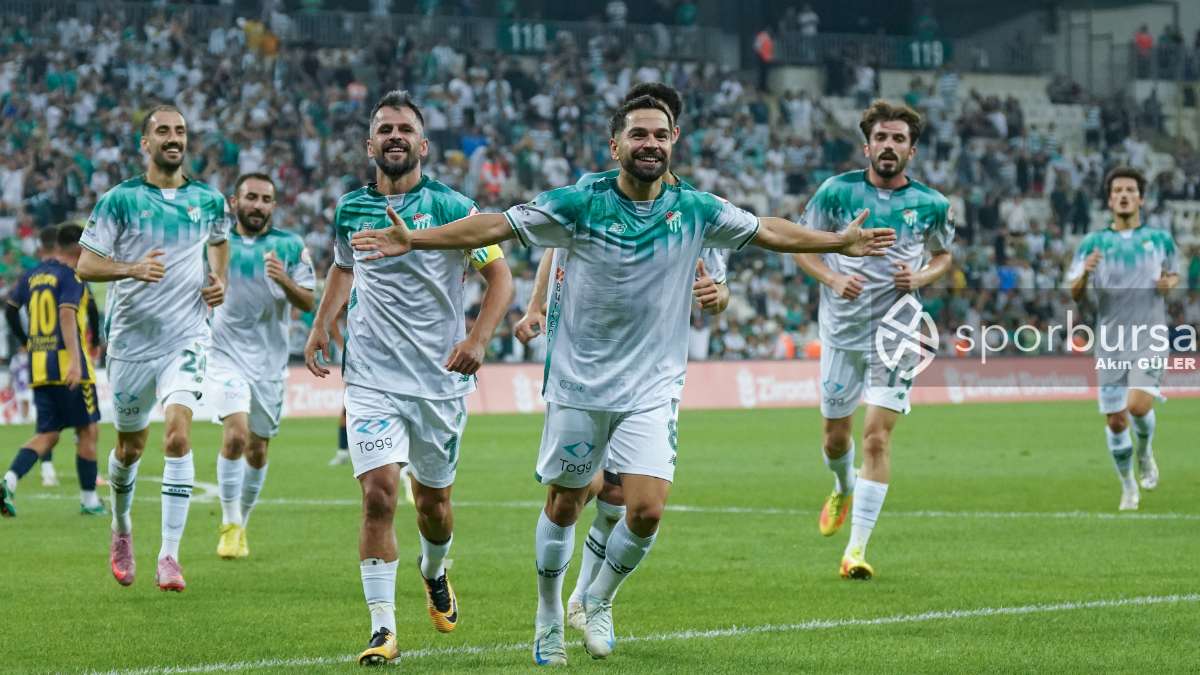 BURSASPOR - SÖĞÜTSPOR MAÇ FOTOĞRAFLARI