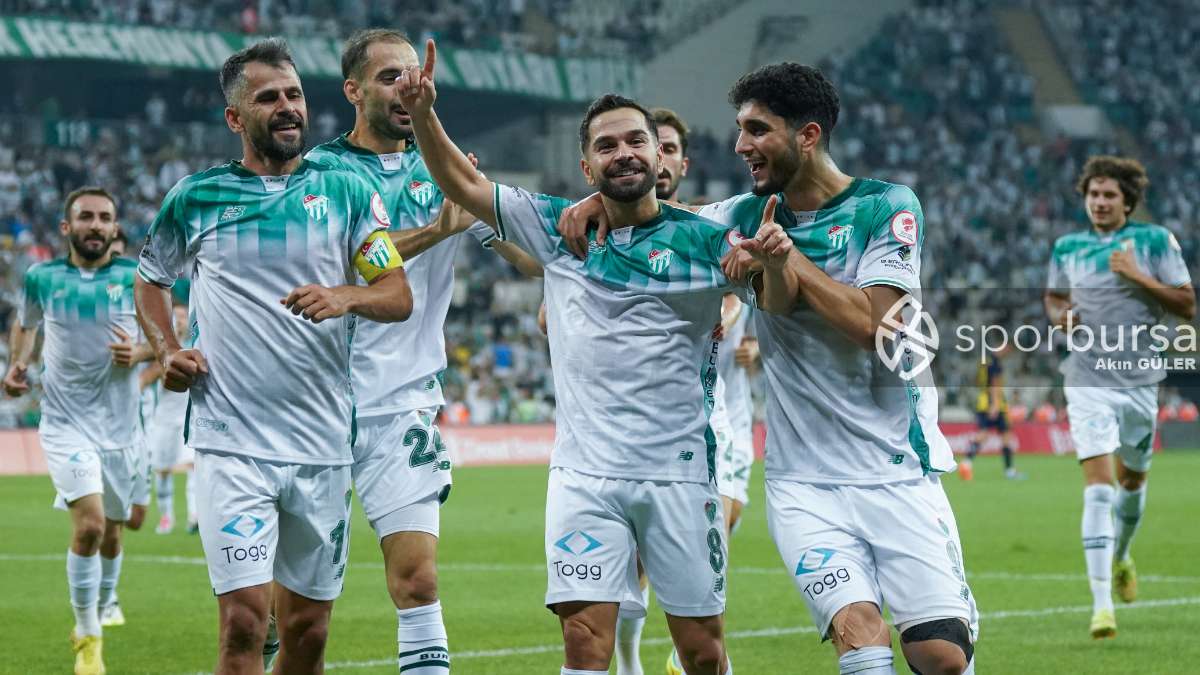 BURSASPOR - SÖĞÜTSPOR MAÇ FOTOĞRAFLARI