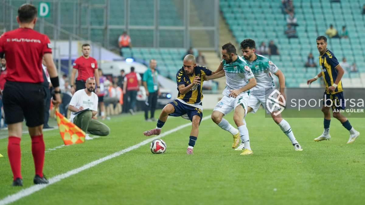 BURSASPOR - SÖĞÜTSPOR MAÇ FOTOĞRAFLARI