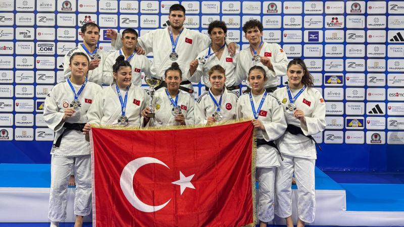 Osmangazili judocular Avrupa kürsüsünde
