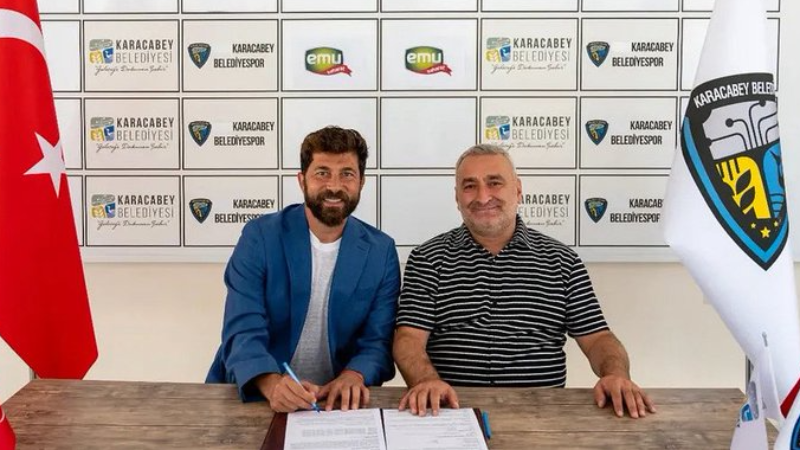 Karacabey’de İbrahim Dağaşan imzaladı