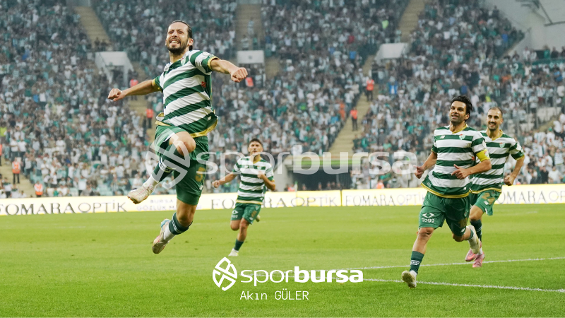 Bursaspor, yeniden zirvede: 3-1