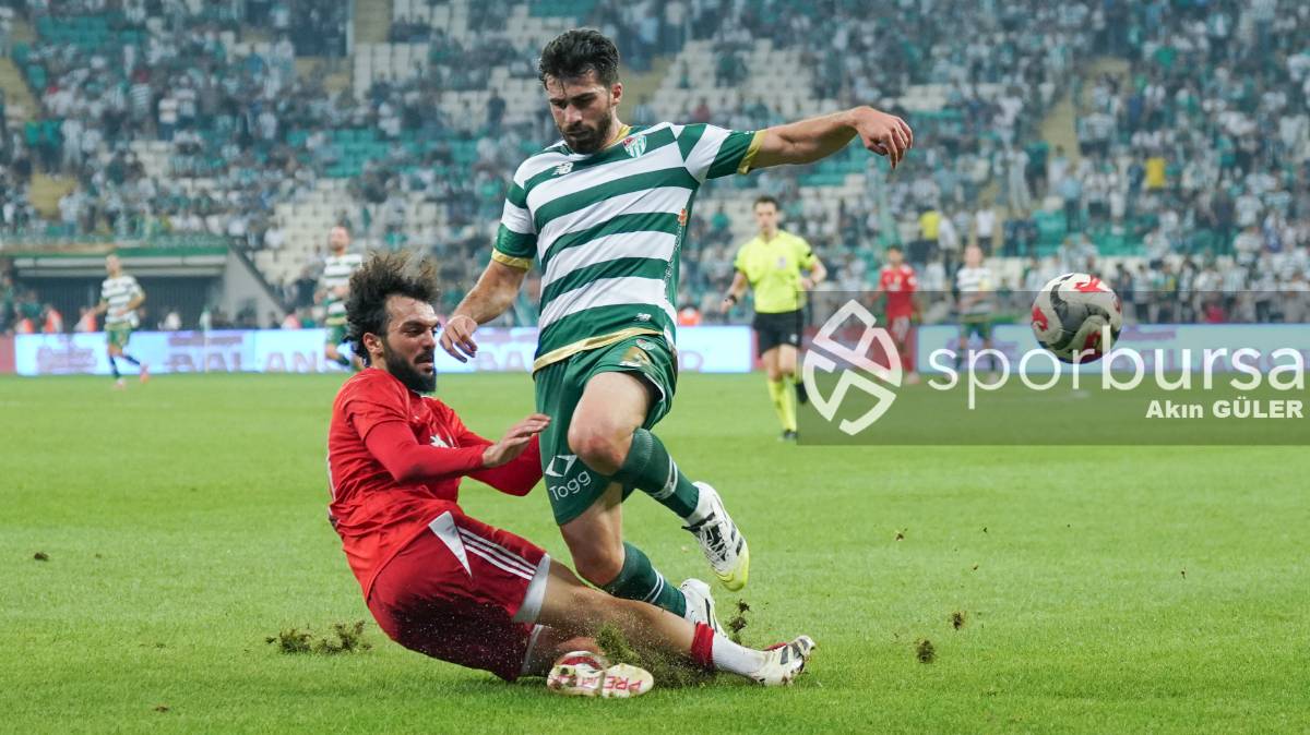 BURSASPOR - ARNAVUTKÖY BELEDİYESPOR MAÇ FOTOĞRAFLARI