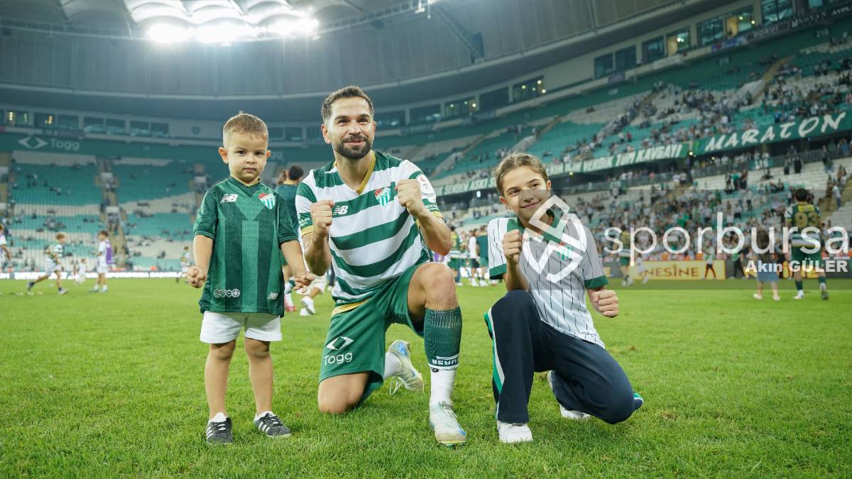 BURSASPOR - ARNAVUTKÖY BELEDİYESPOR MAÇ FOTOĞRAFLARI