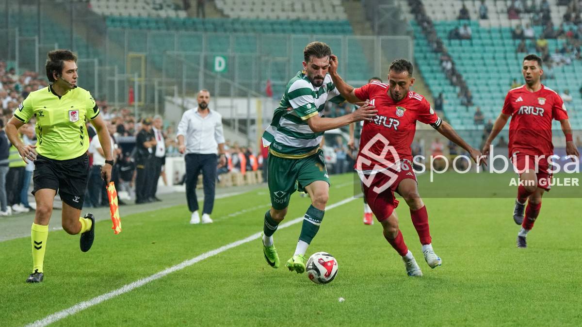 BURSASPOR - ARNAVUTKÖY BELEDİYESPOR MAÇ FOTOĞRAFLARI