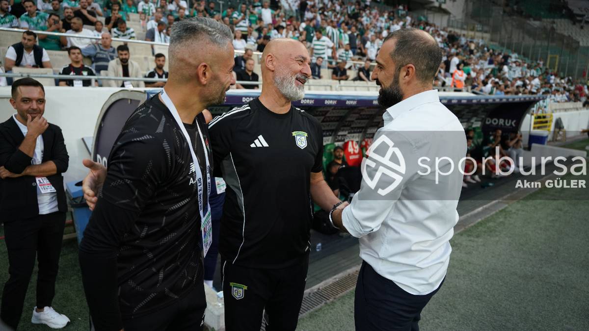 BURSASPOR - ARNAVUTKÖY BELEDİYESPOR MAÇ FOTOĞRAFLARI