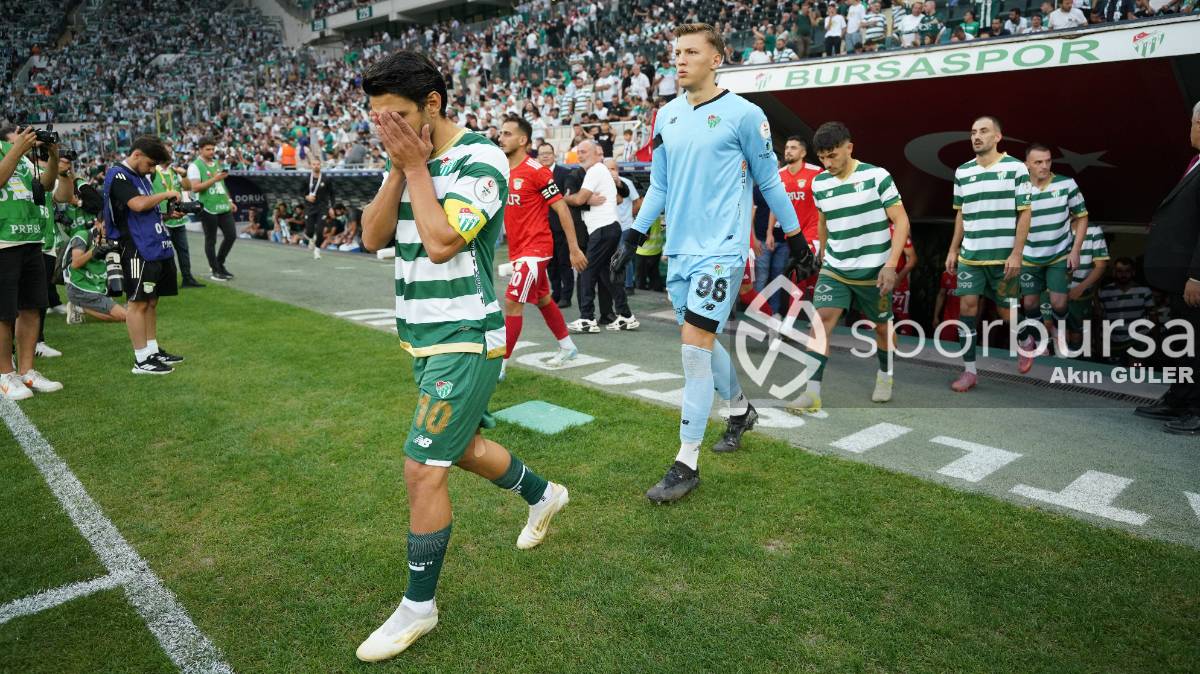 BURSASPOR - ARNAVUTKÖY BELEDİYESPOR MAÇ FOTOĞRAFLARI