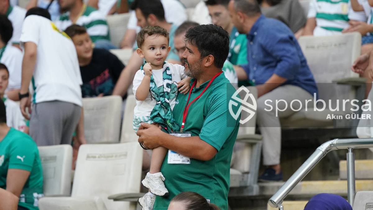 BURSASPOR - ARNAVUTKÖY BELEDİYESPOR MAÇ FOTOĞRAFLARI