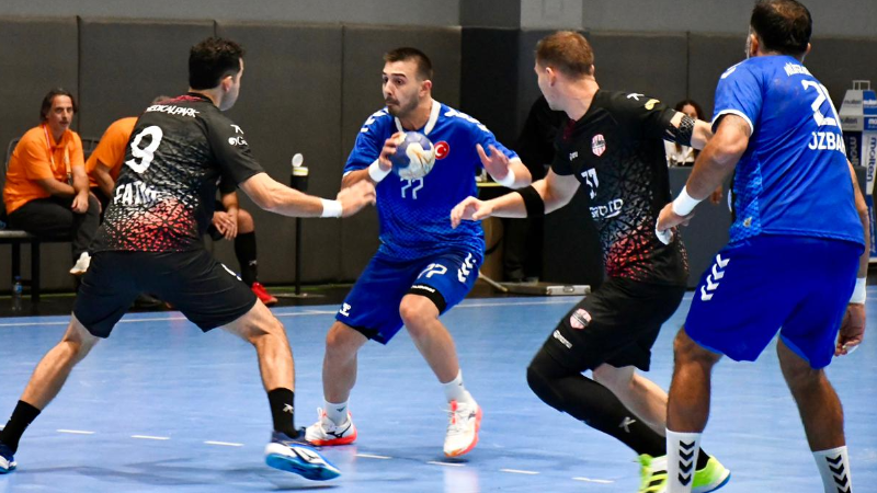 Nilüfer Belediyespor'da durmak yok