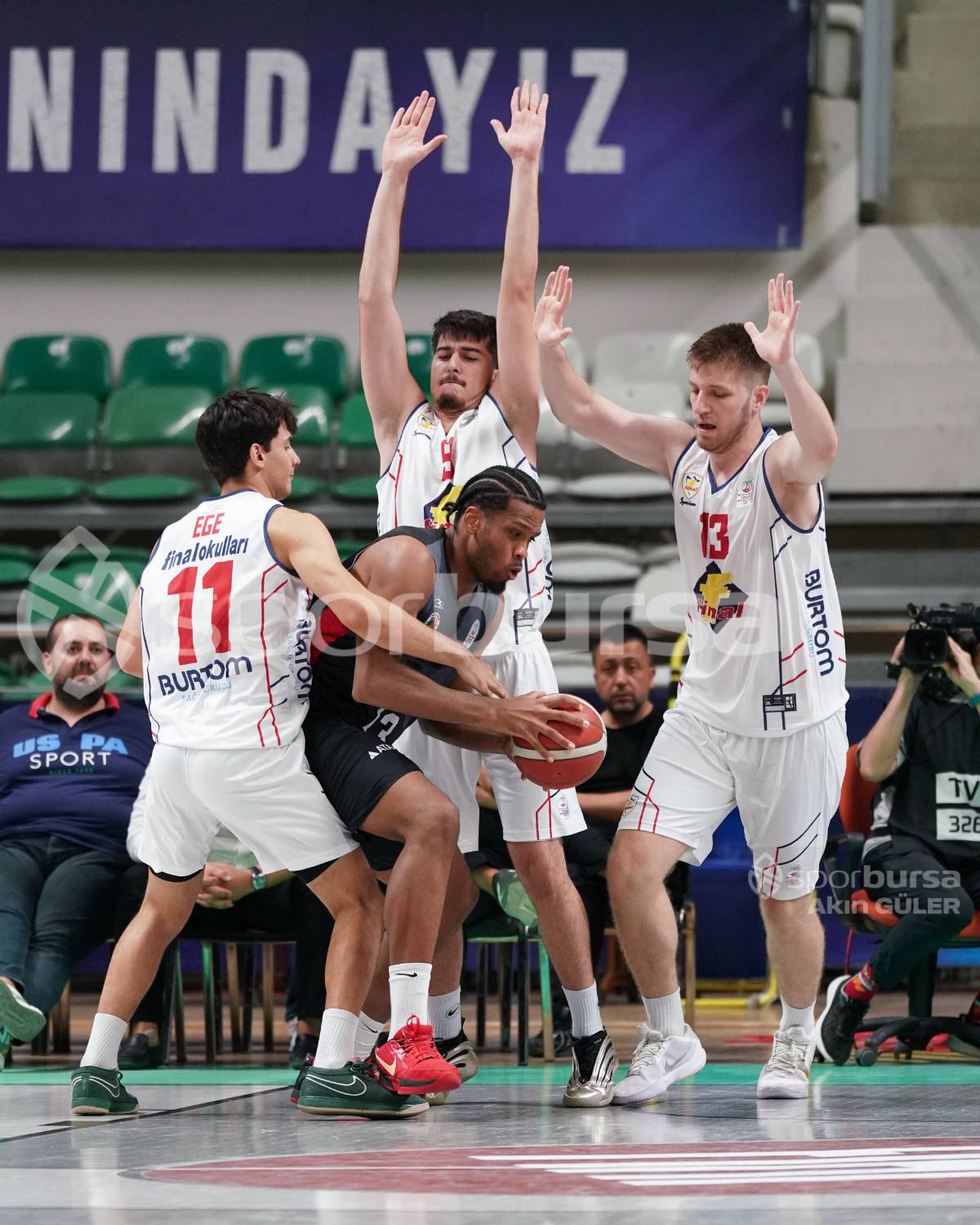 FİNALSPOR - YALOVASPOR MAÇI FOTOĞRAFLARI