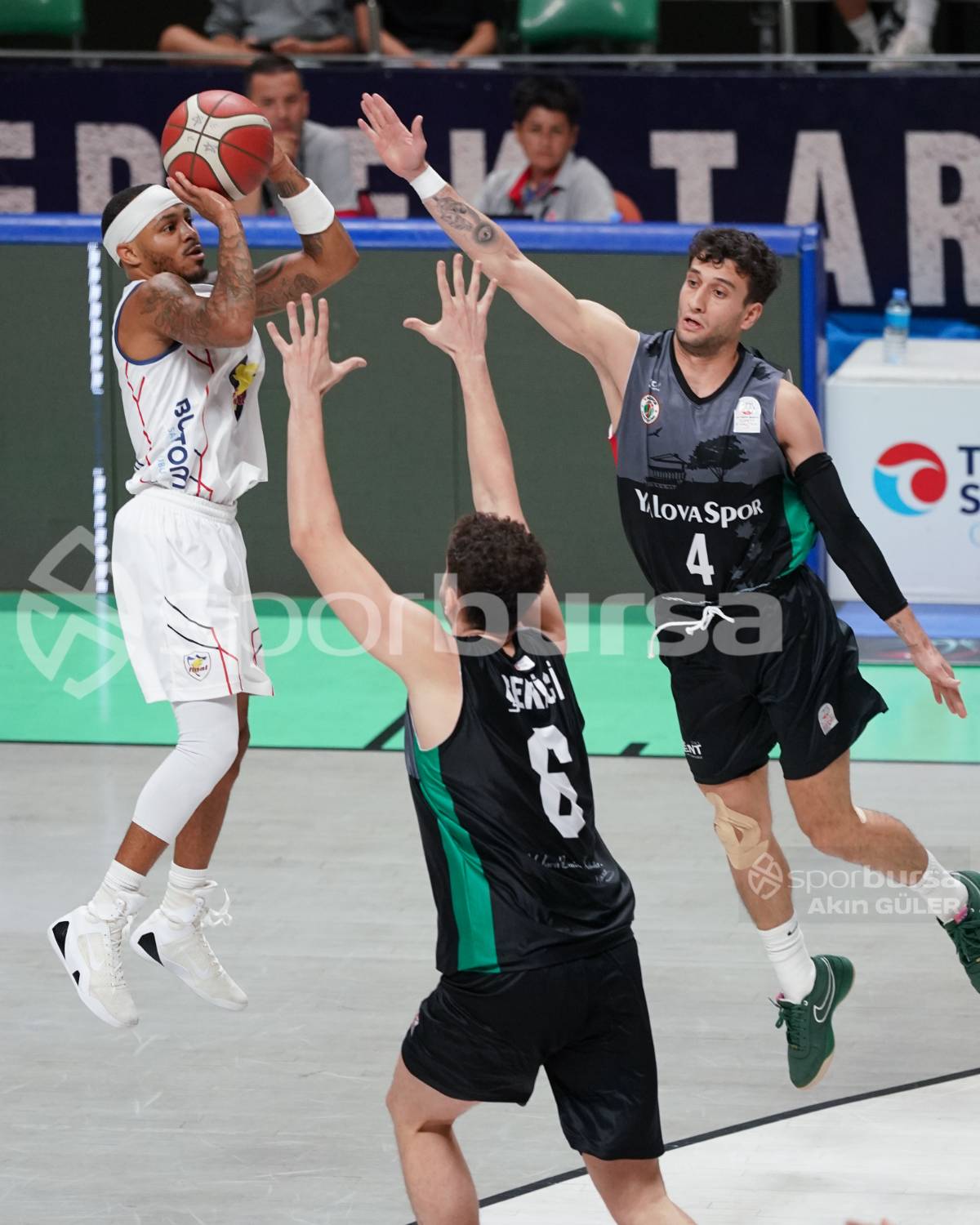 FİNALSPOR - YALOVASPOR MAÇI FOTOĞRAFLARI