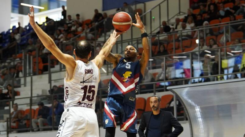 Finalspor deplasmanda kayıp