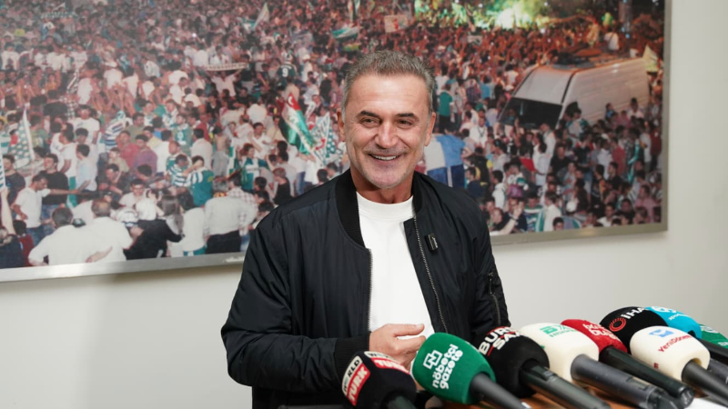 Tahsin Tam: Ruh kattığımızı düşünüyorum!