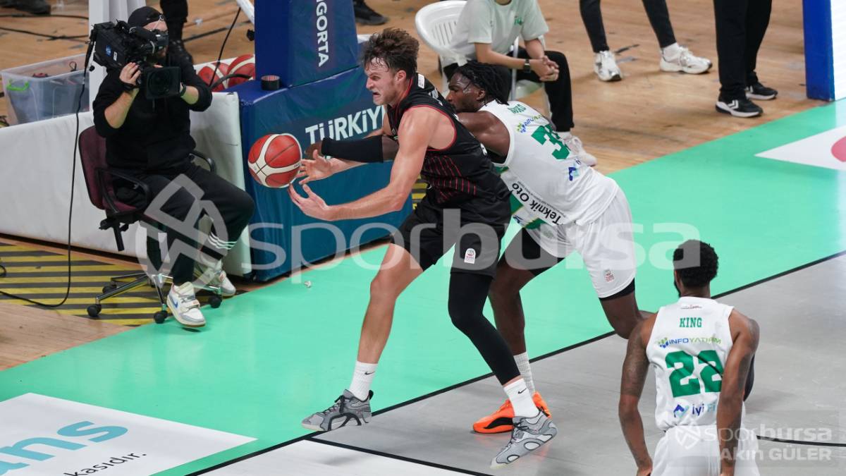 BURSASPOR BASKETBOL - GLİNT MANİSA BASKETBOL