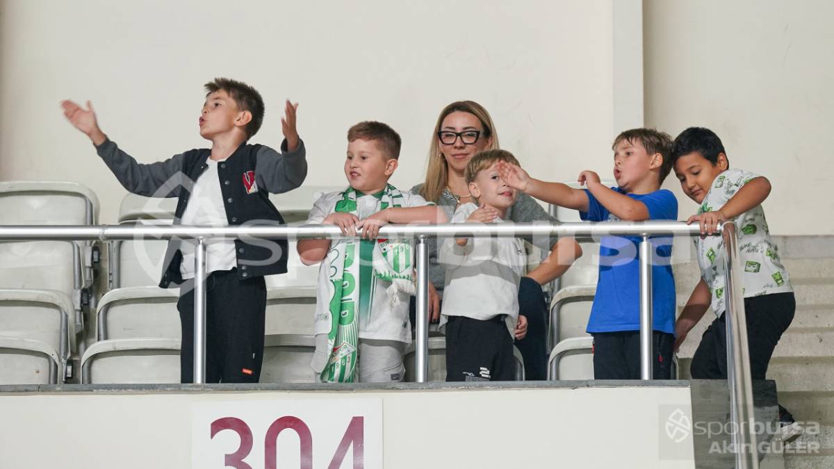 BURSASPOR BASKETBOL - GLİNT MANİSA BASKETBOL