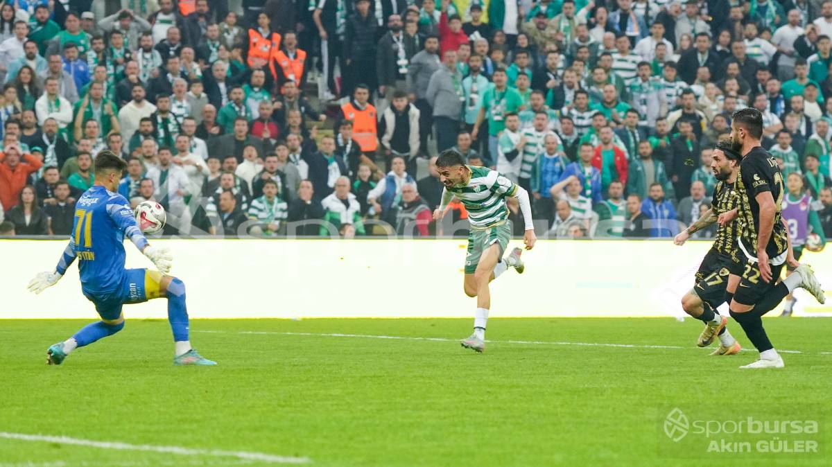 BURSASPOR - MUŞSPOR MAÇ FOTOĞRAFLARI