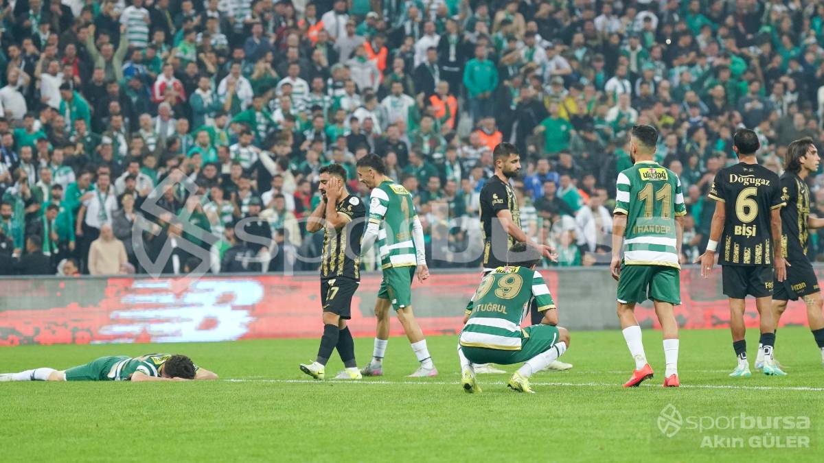 BURSASPOR - MUŞSPOR MAÇ FOTOĞRAFLARI
