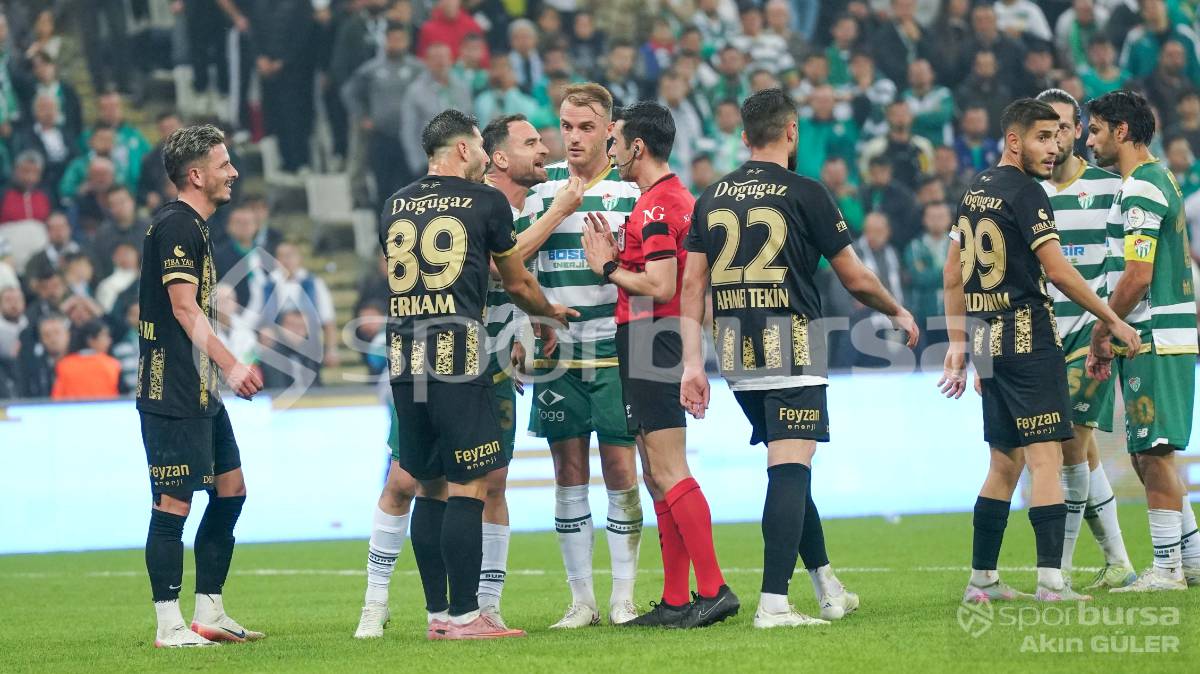 BURSASPOR - MUŞSPOR MAÇ FOTOĞRAFLARI