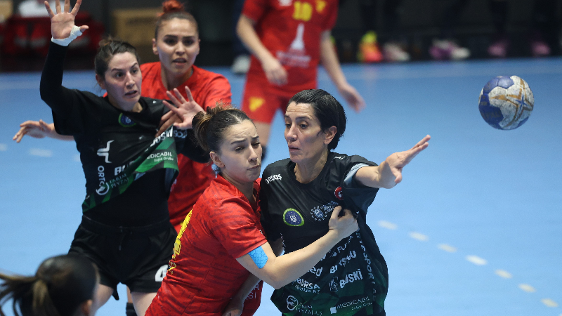 Bursa Büyükşehir Belediyespor rahat kazandı